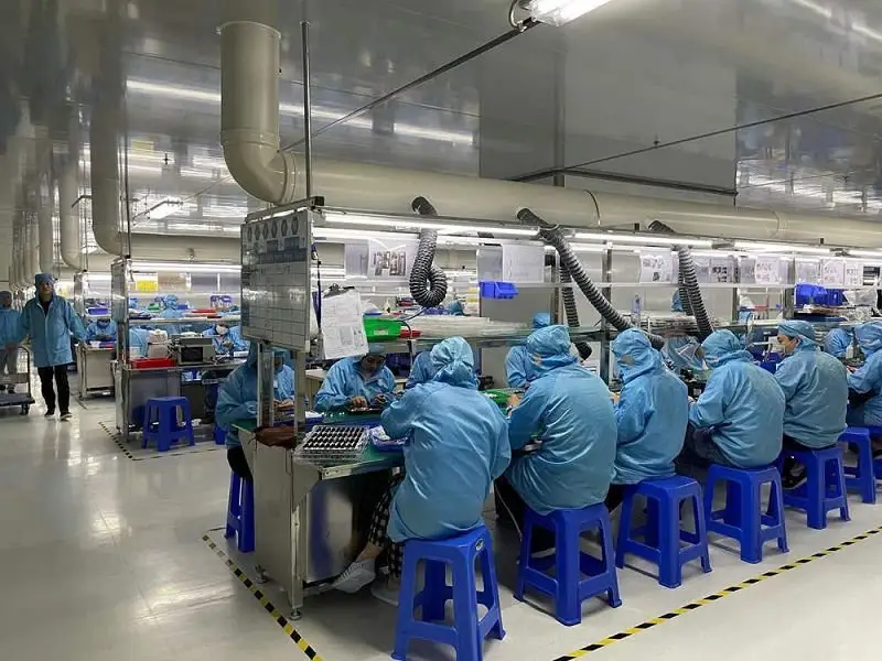 Processus de Fabrication de Fumot Vape
